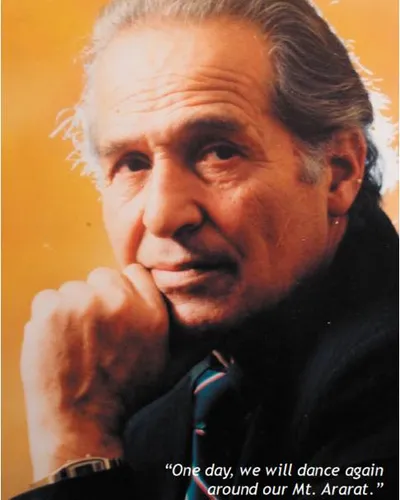 Azad Gharibian